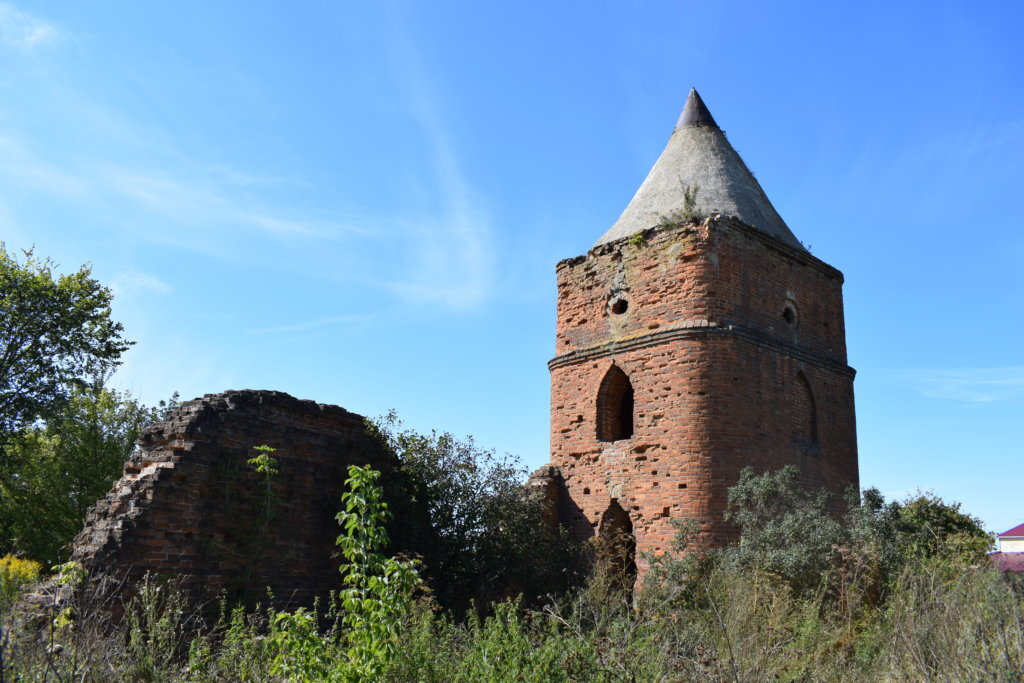 Кафе сабуровская крепость раздольная ул 45д фото Село Сабурово под Орлом. Турецкая крепость в поместье русского генерала СветЛост