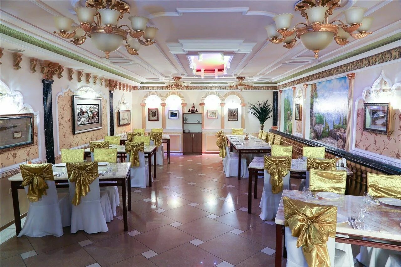 Кафе в караганде цены и фото Кафе, ресторан Караганда, Казахстан, 3700 м2