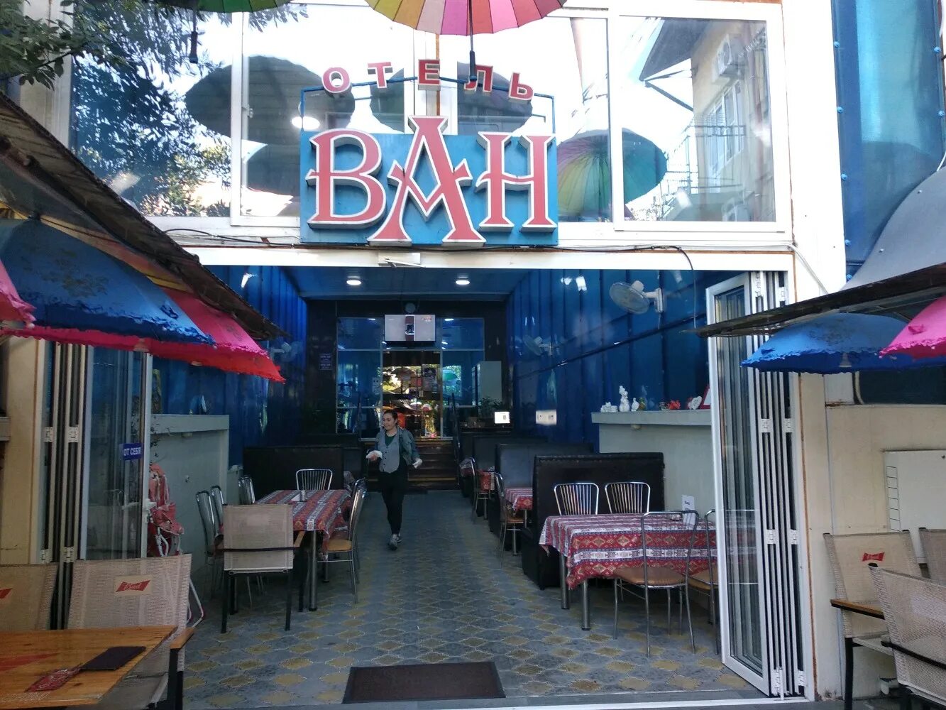 Кафе ван фото Temporarily closed: Van, cafe, Krasnodar Territory, Sochi, Adler, ulitsa Kalinin
