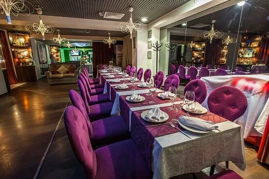 Кафе воронеж фото Вариант посадки для большой компании - Picture of Bar Luskoni, Voronezh - Tripad