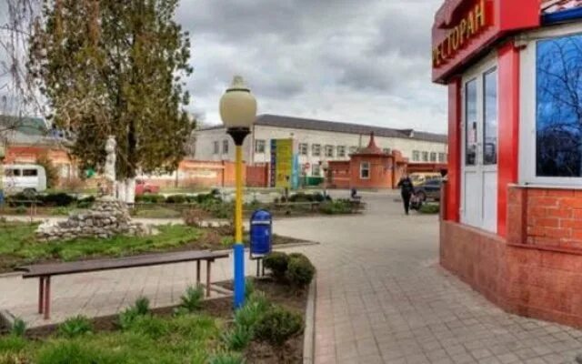 Каневской ул горького 129 станица каневская фото Отели 2 звезды в Каневской - забронировать гостиницу в Каневской, цены 2024 на б
