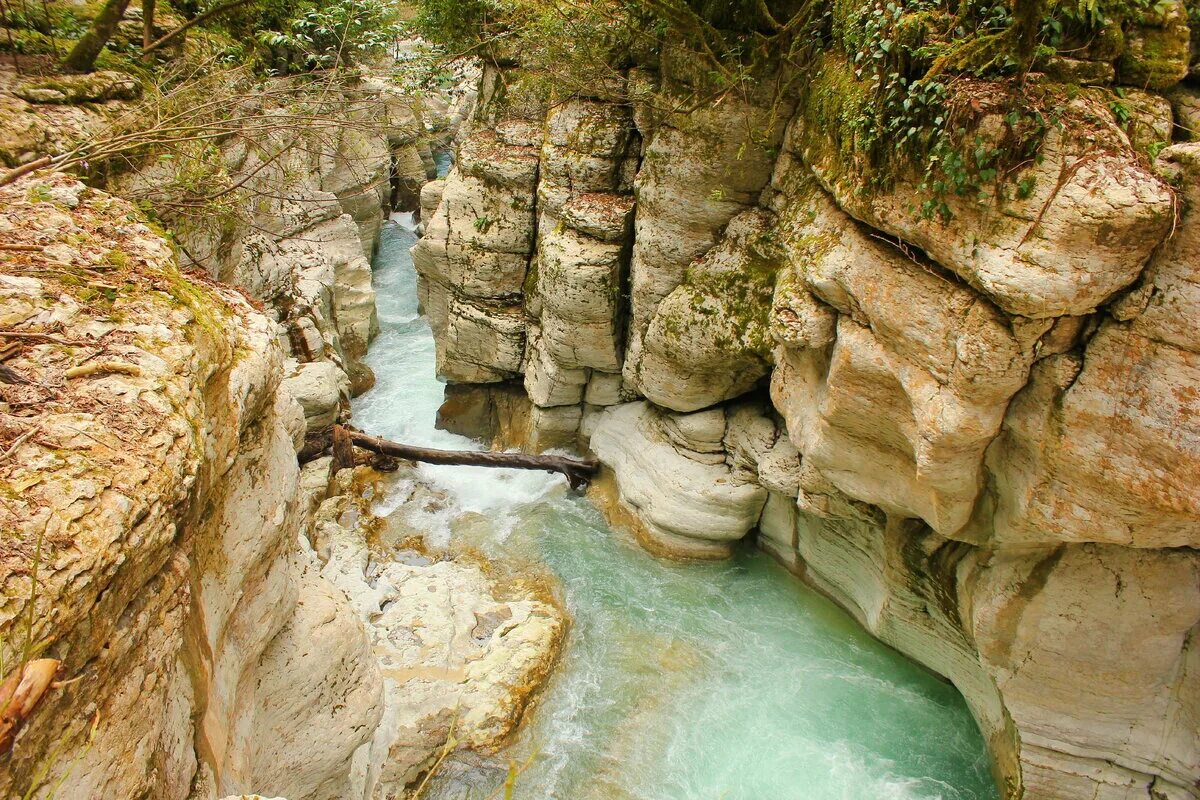 Каньон белые скалы фото Белые скалы - пожалуй, лучший каньон в Сочи. ТУРИСТАС Дзен