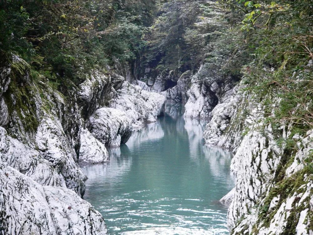 Каньон чертовы ворота хоста фото "Devil's Gate": one of the most beautiful canyons on the Black Sea coast