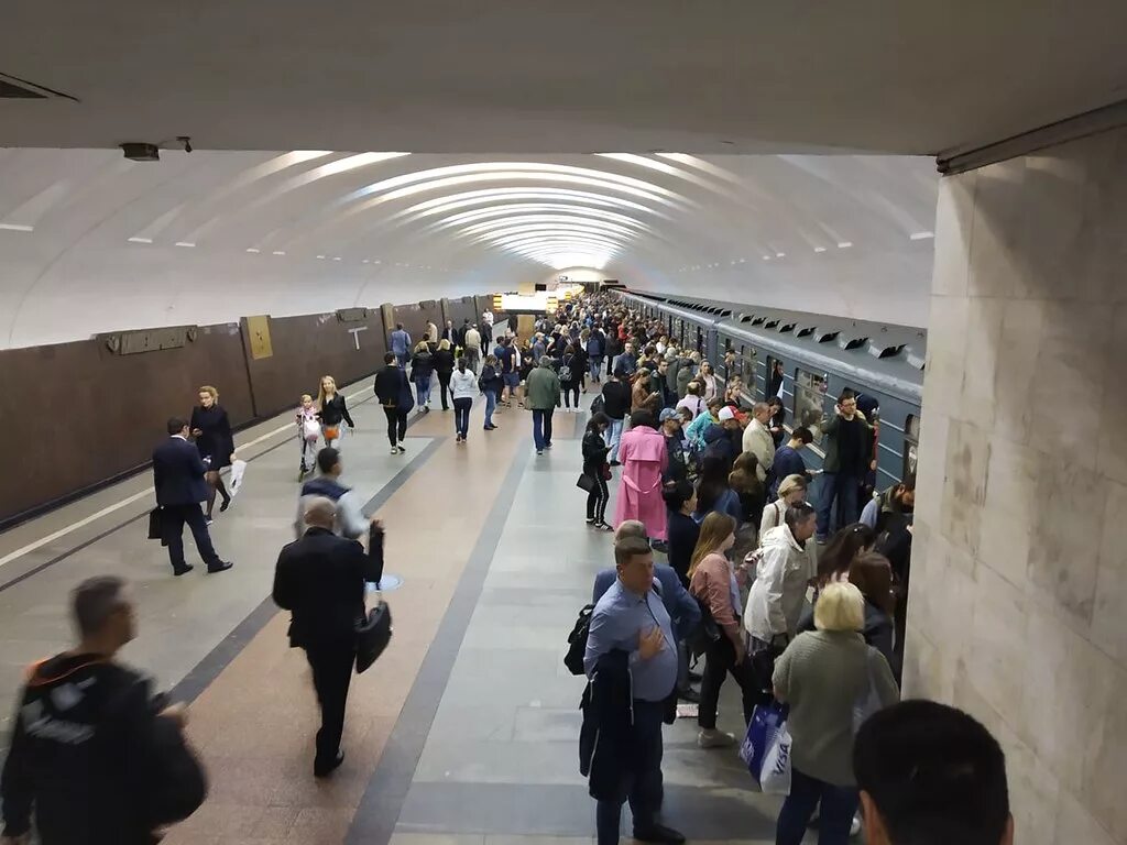 Кантемировская москва замоскворецкая линия метро кантемировская фото 1001 станция метро Кантемировская, Замоскворецкая линия Фотобанк Moscow-Live Fli
