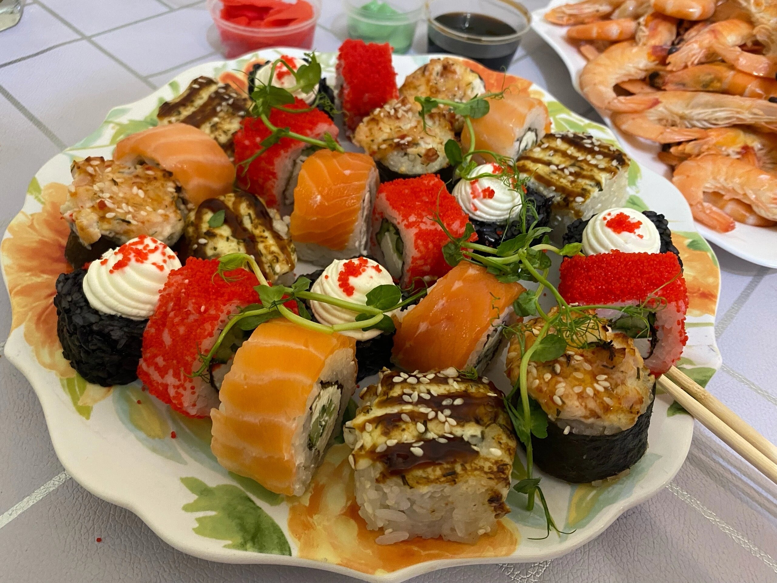 Канзаши суши 5 й микрорайон 5а фото Reviews of Sushi Boom, Белгородская область, Старый Оскол, микрорайон Макаренко,