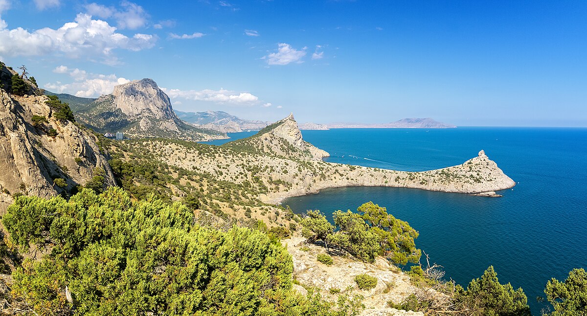 Капчик крым фото File:View to the Kapchik Cape in Crimea (2).jpg - Wikipedia