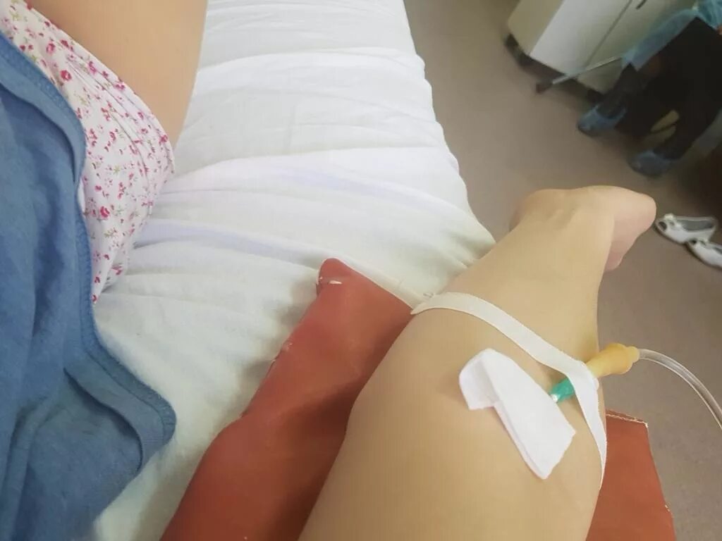 Капельница фото больница девушка без лица Девушка В Больнице Фото Без Капельницы - Telegraph