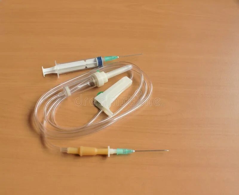 Капельница медицинская фото Medical Syringe and Dropper Stock Image - Image of laboratory, dose: 85260655