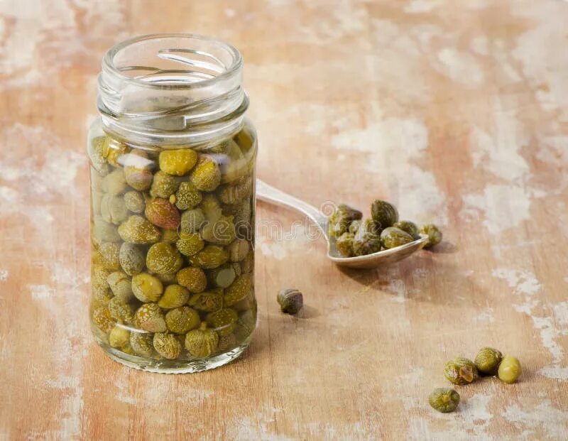 Каперсы в банке фото Capers stock image. Image of herb, food, white, salty - 38137089