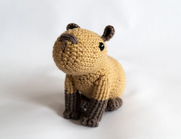 Капибара фото игрушка вязаная крючком MADE to ORDER Amigurumi Capybara Crochet Guinea Pig Plush, Cute Amigurumi Rodent