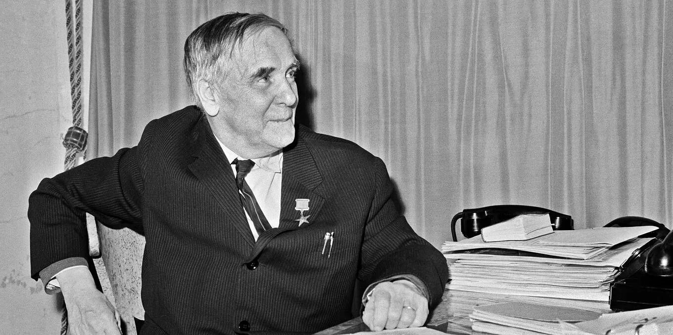 Капица академик фото Турбодетандер, шустрый гелий и спасенный Ландау. Чем запомнился нобелевский лаур