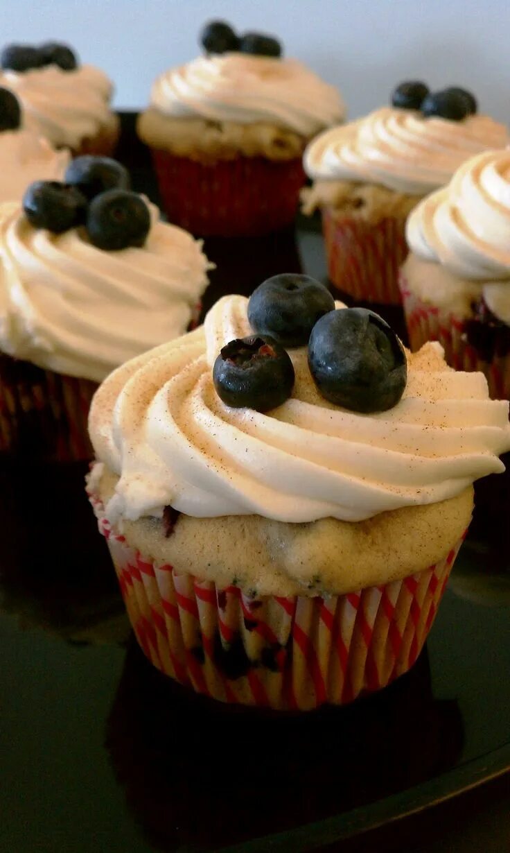Капкейки приготовление с фото Cupcakes & Couture: Blueberry Pancake Cupcakes Капкейки, Вкусняшки, Идеи для блю