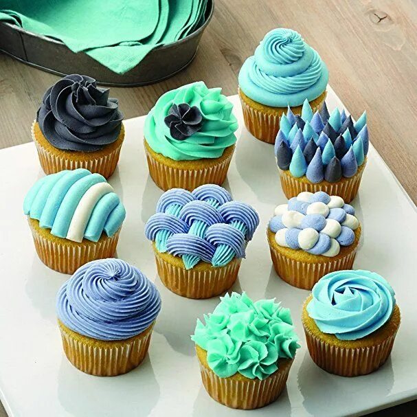 Капкейки приготовление с фото Wilton Piping Tip Set for Cake & Cupcake Decorating, 9-Piece with Carrying Case 