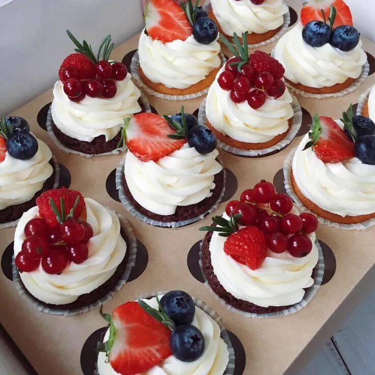 Капкейки с фруктами фото #foodbookcake Торт, Десерты