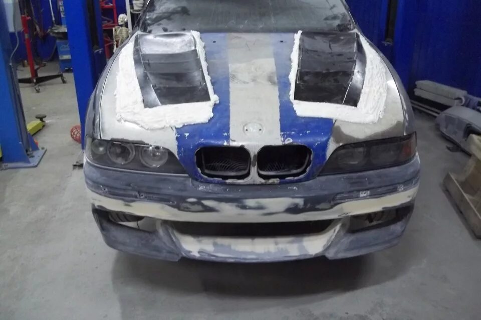 Капот бмв е39 фото Моделирование обвеса:передний бампер и капот - BMW 5 series (E39), 5 л, 1999 год