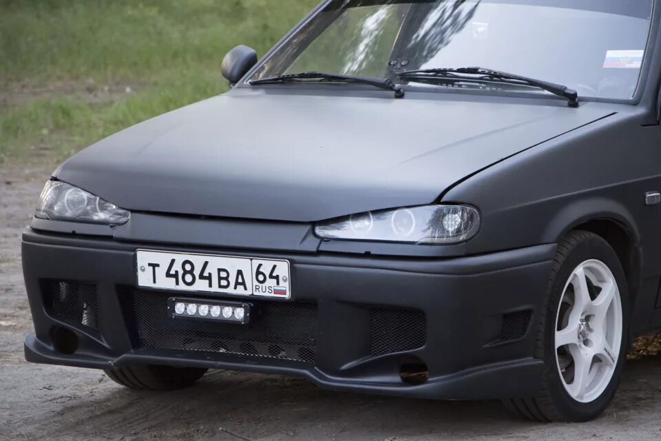 Капот на ваз 2114 тюнинг Canon 650D - Lada 2114, 1,5 л, 2006 года фотография DRIVE2