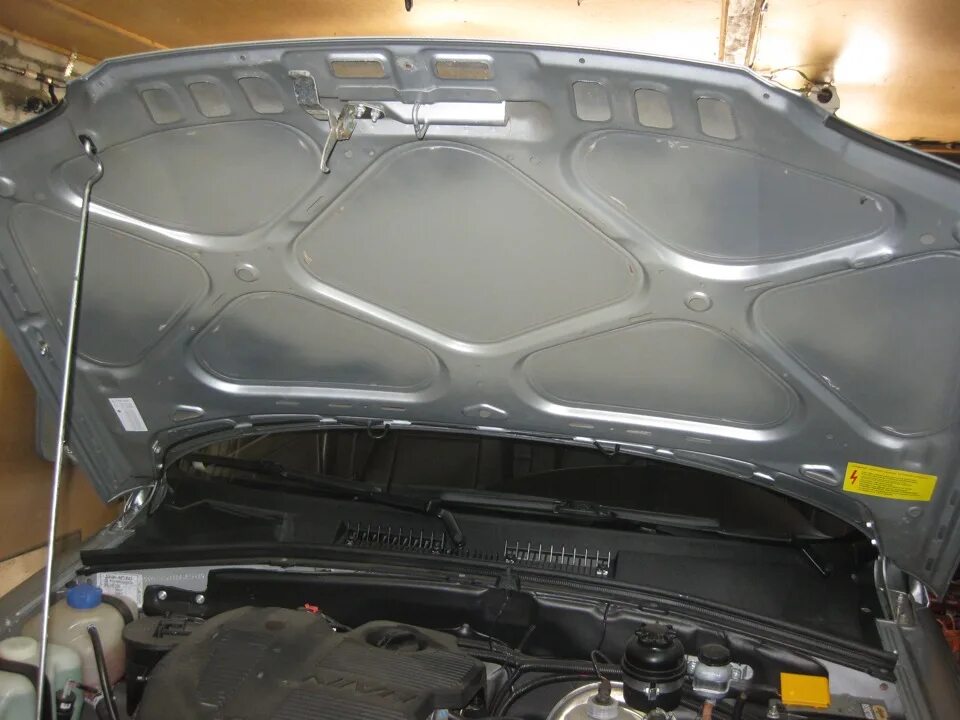 Капот нива шевроле изнутри фото шви капота - Chevrolet Niva, 1,6 л, 2013 года тюнинг DRIVE2