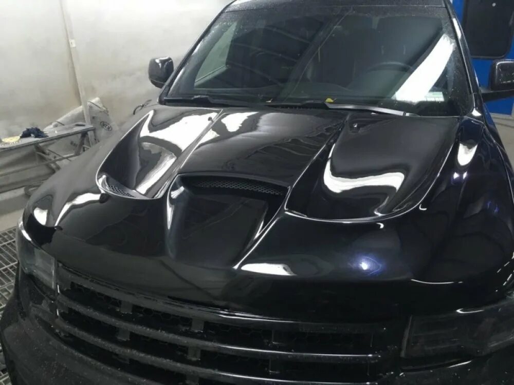 Капот тюнинг фото Купить Капот с сетками Tyrannos V2 от Renegade для Jeep Grand Cherokee WK2 в нал