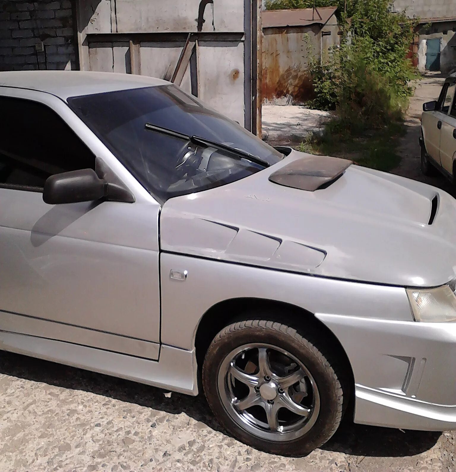 Капот ваз 2112 фото Капот AVR - Lada 2112, 1,5 л, 2002 года тюнинг DRIVE2