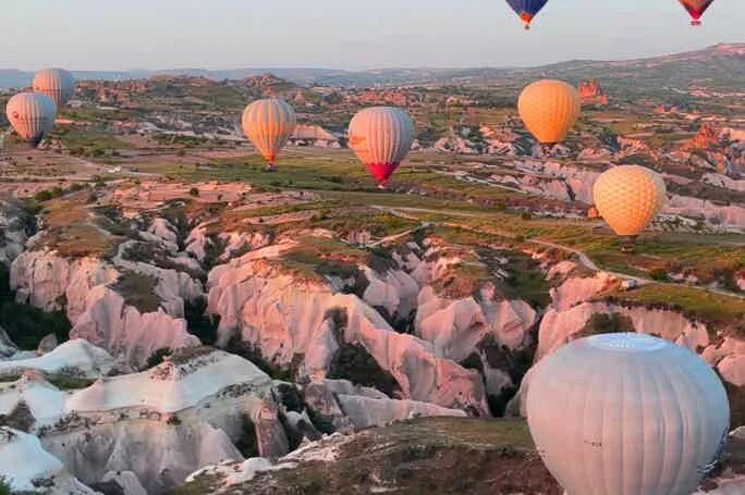 Каппадокия полет на воздушном шаре фото NORTH CAPPADOCIA TOUR - СЕВЕРНАЯ КАППАДОКИЯ - Sally Tour