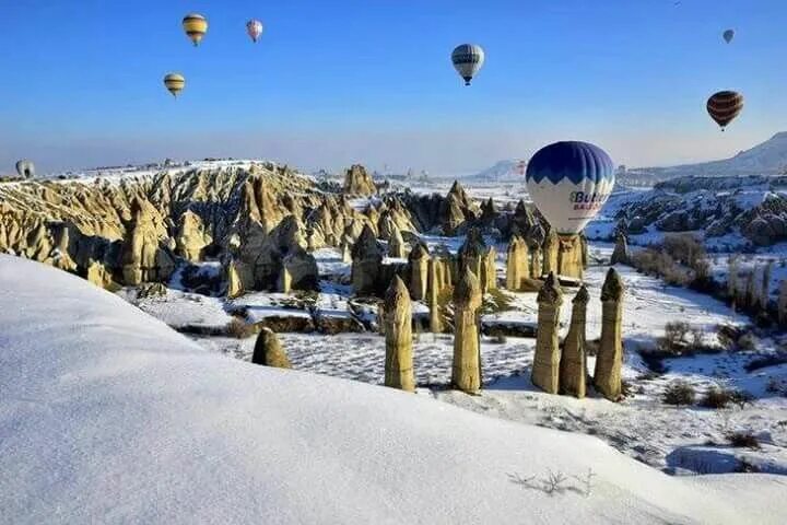 Каппадокия зимой фото Kapadokya/Türkiye
