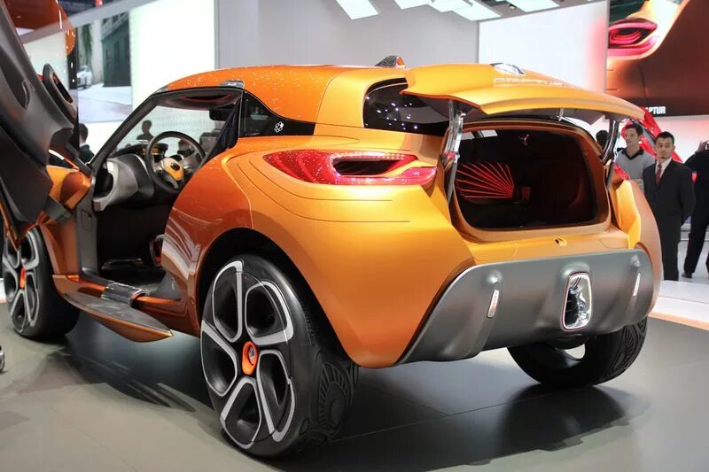Каптур тюнинг фото Renault Captur - конкурент для Nissan Juke и Range Rover Evoque (14