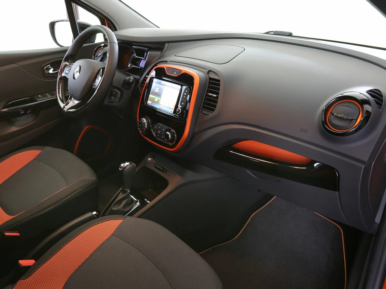 Каптур тюнинг салона Renault Captur 1 поколение, внедорожник 5-дверный - технические характеристики, 