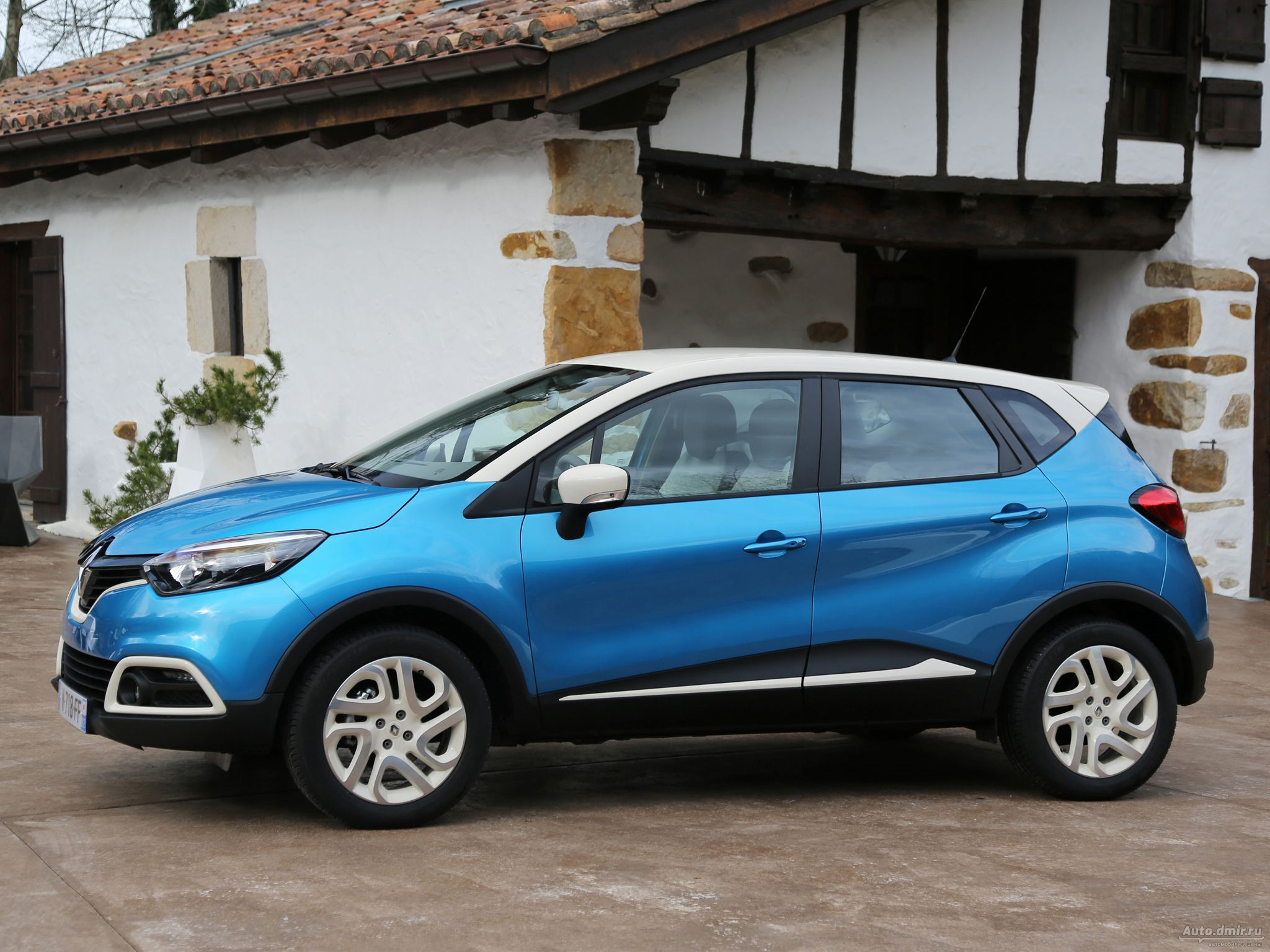 Каптюр рено каптур фото Renault Capture - расход топлива Рено Каптур, клиренс, габариты, комплектация, м