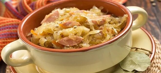Капуста бигус фото Бигус - рецепты из свежей и квашеной капусты с мясом, картошкой и сосисками. Как