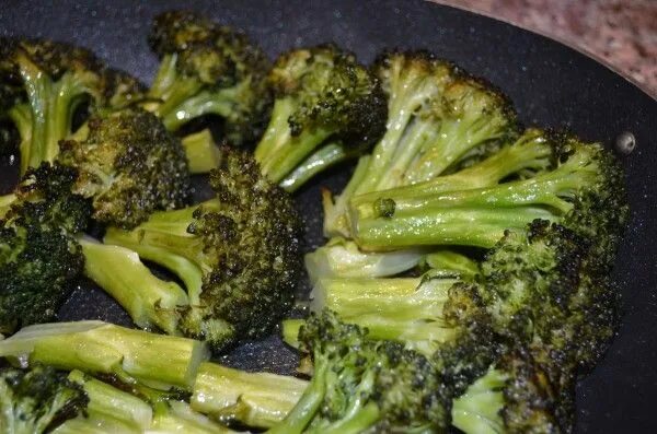Капуста брокколи фото в духовке Запеченная брокколи (Roasted Broccoli) Брокколи, Блюда из баклажанов, Идеи для б