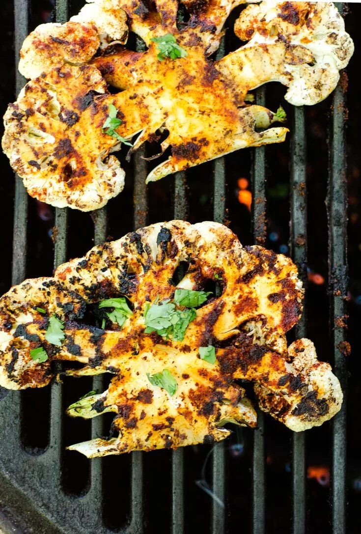 Капуста гриль рецепты с фото Recipe: Grilled Chipotle Lime Cauliflower Steaks Recipe Vegetarian bbq, Vegetari