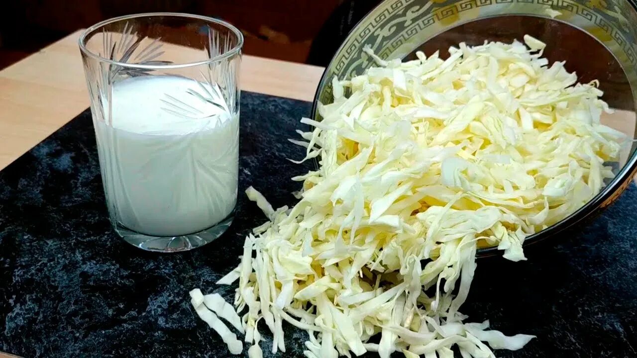Капуста и кефир рецепт с фото Беру кефир и капусту. Невозможно оторваться от такой вкуснятины. - YouTube