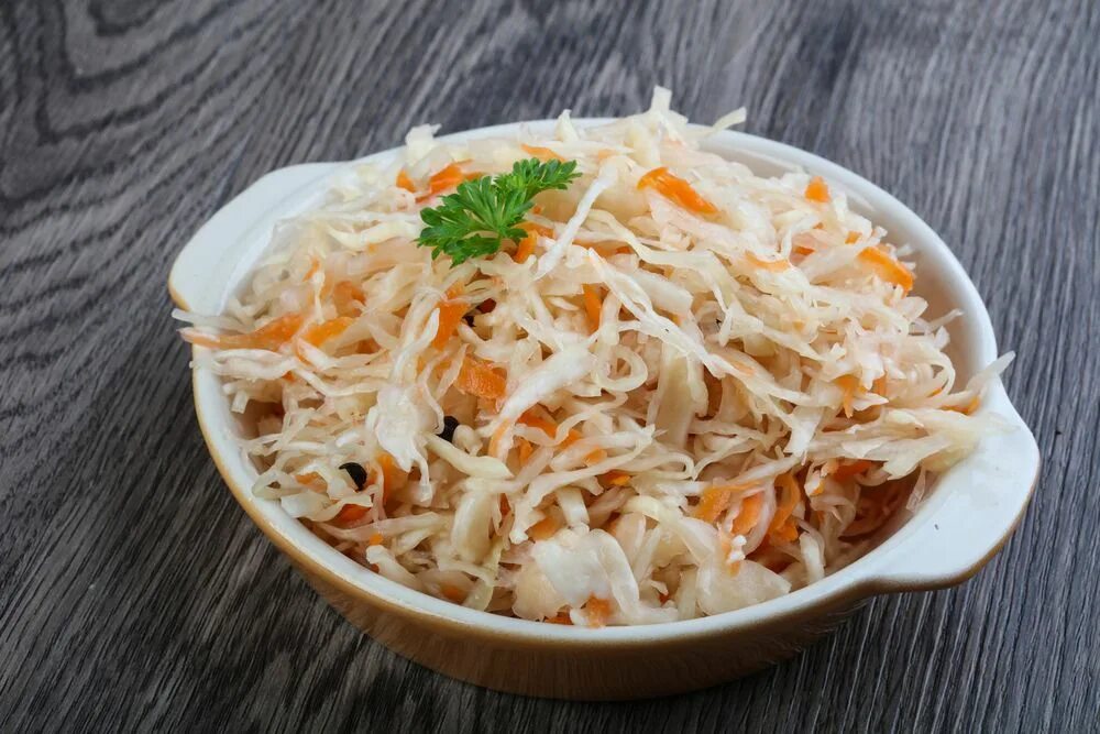 Капуста квашеная быстро рецепт с фото Квашеная капуста Food, Ethnic recipes, Pad thai