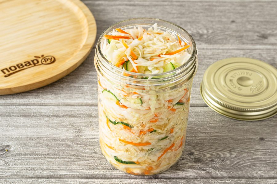 Капуста маринованная в банках фото Вкусная маринованная капуста на зиму в банках - пошаговый рецепт с фото на Повар