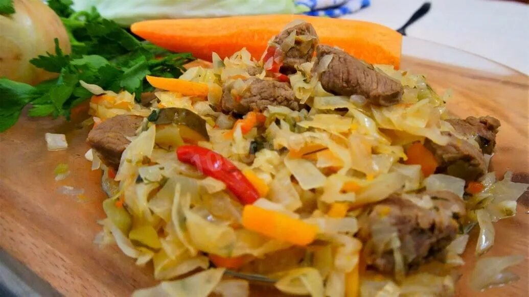 Капуста мясо рецепты с фото Тушеная капуста с бараниной рецепт фото пошагово и видео - 1000.menu