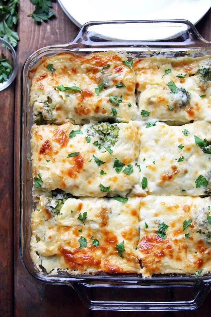 Капуста на ужин рецепты с фото Baked Tortellini + Broccoli with Creamy Cauliflower Sauce Vegetarian dishes, Coo