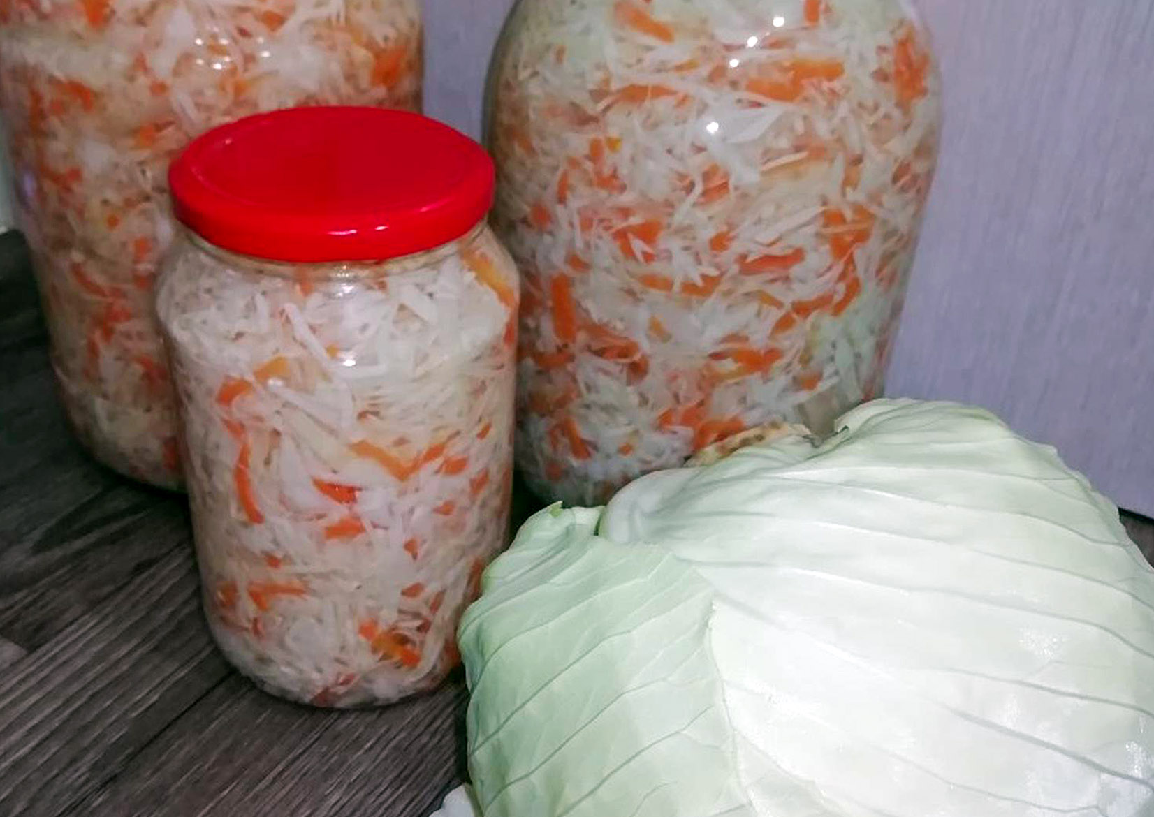 Капуста на зиму пошагово с фото Рецепт капусты на зиму хрустящая