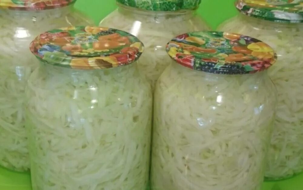 Капуста на зиму в банках фото Маринованная краснокочанная капуста на зиму в банках без стерилизации - CoffeePa