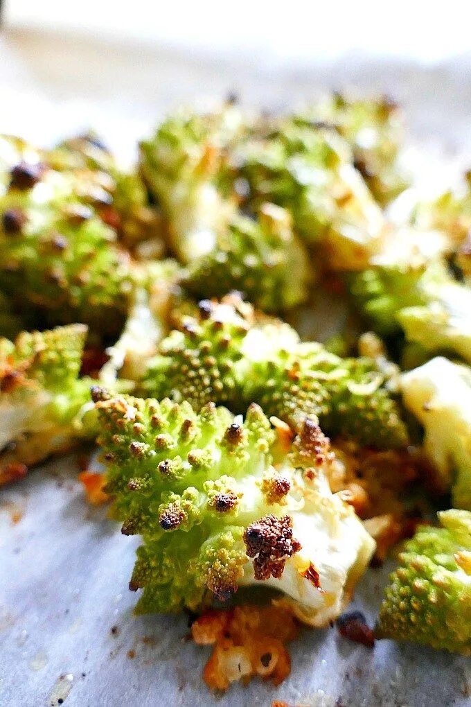 Капуста романеско фото рецепт коротко Garlic and Lemon Roasted Romanesco Cauliflower Recipe Romanesco recipes, Romanes