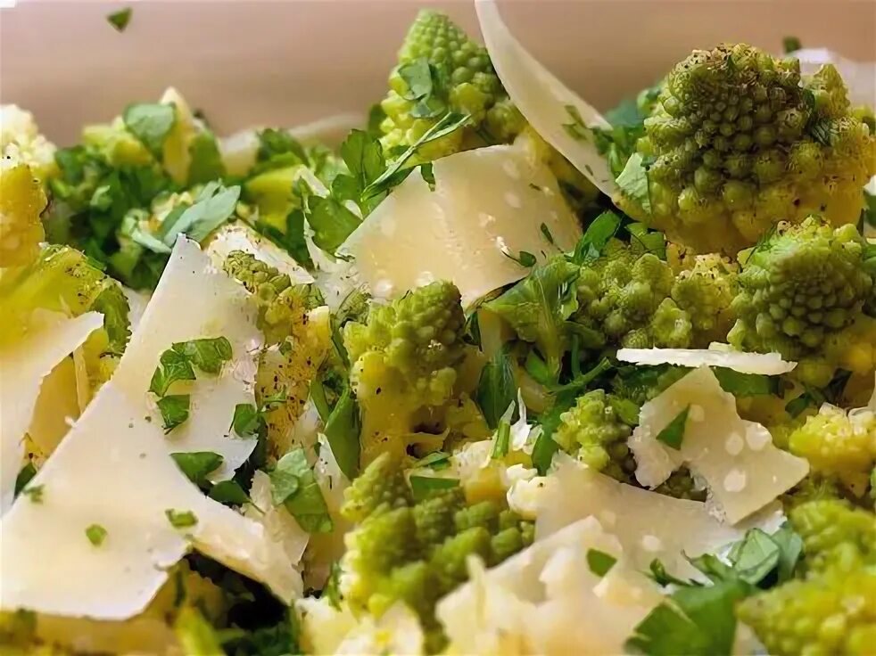 Капуста романеско как готовить рецепты с фото Romanesco & Parmesan Romanesco recipes, Romanesco, Romanesco cauliflower