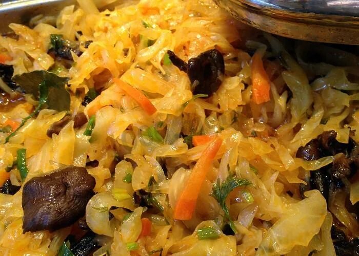 Капуста с грибами рецепт с фото Капуста с опятами рецепт с фото - 1000.menu