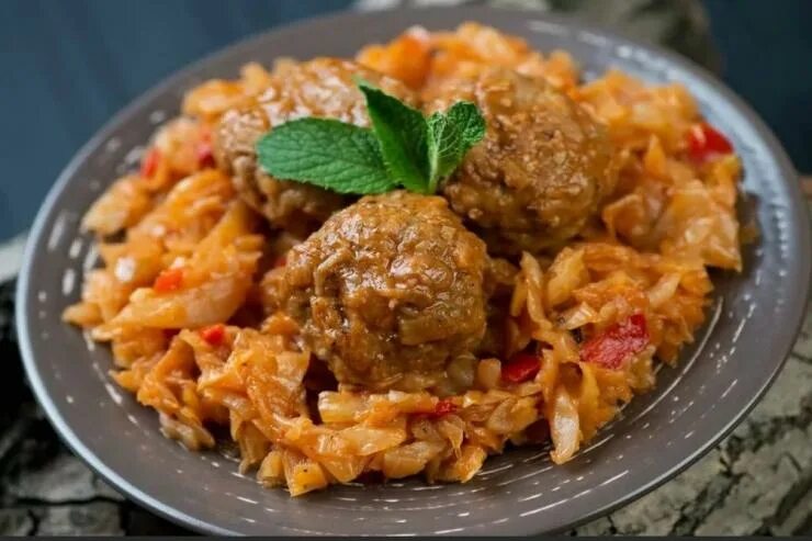 Капуста с тефтелями рецепт с фото Рецепты вкусных котлет, сочных мясных тефтелей. Блюда из круп. Готовятся просто 