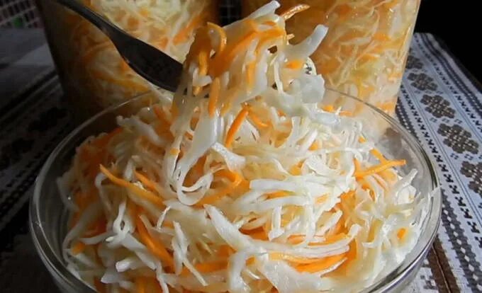 Капуста с уксусом рецепт с фото Маринованная капуста с морковью и уксусом быстрого приготовления - вкусный рецеп