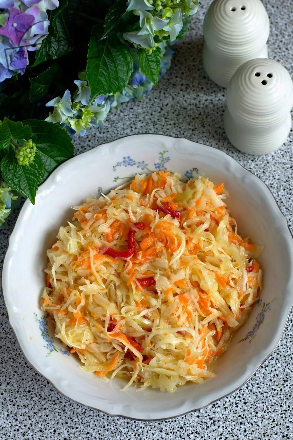 Капуста с уксусом рецепт с фото Салат витаминный из капусты и моркови перца с уксусом CoffMachines.ru