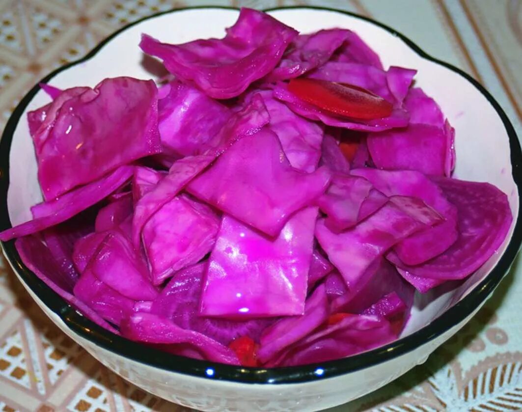Капуста со свеклой быстрого приготовления фото Маринованная капуста красная кусками CoffMachines.ru