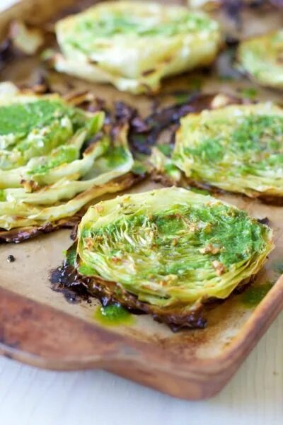 Капуста стейк рецепты с фото Garlic Rosemary Roasted Cabbage Steaks Recipes to Nourish Recipe Cabbage steaks 