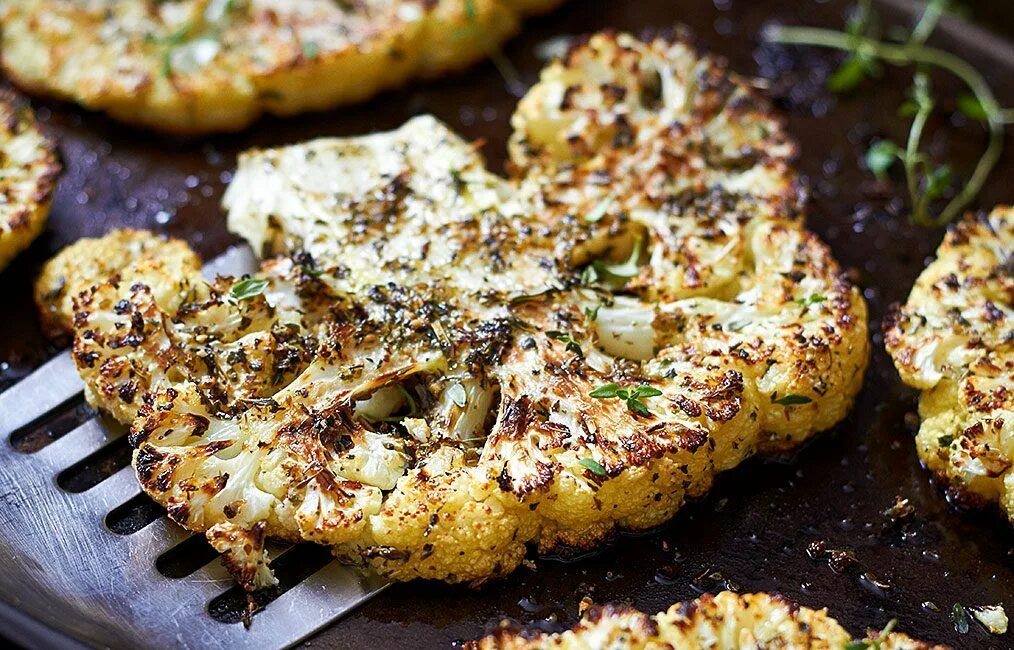 Капуста стейк рецепты с фото 30 Easy Cauliflower Recipes Califlower recipes, Cauliflower steaks recipes, Caul