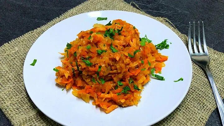 Капуста тушеная пошаговое фото рецепт приготовления вкусной тушеной капусты и множество других вопросов задают 