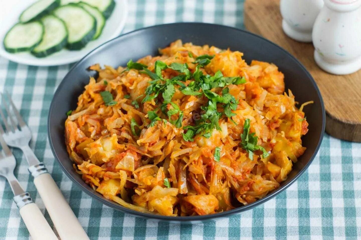 Капуста тушеная рецепты очень вкусно фото Картинки ВКУСНАЯ ТУШЕНАЯ КАПУСТА С МЯСОМ НА СКОВОРОДЕ