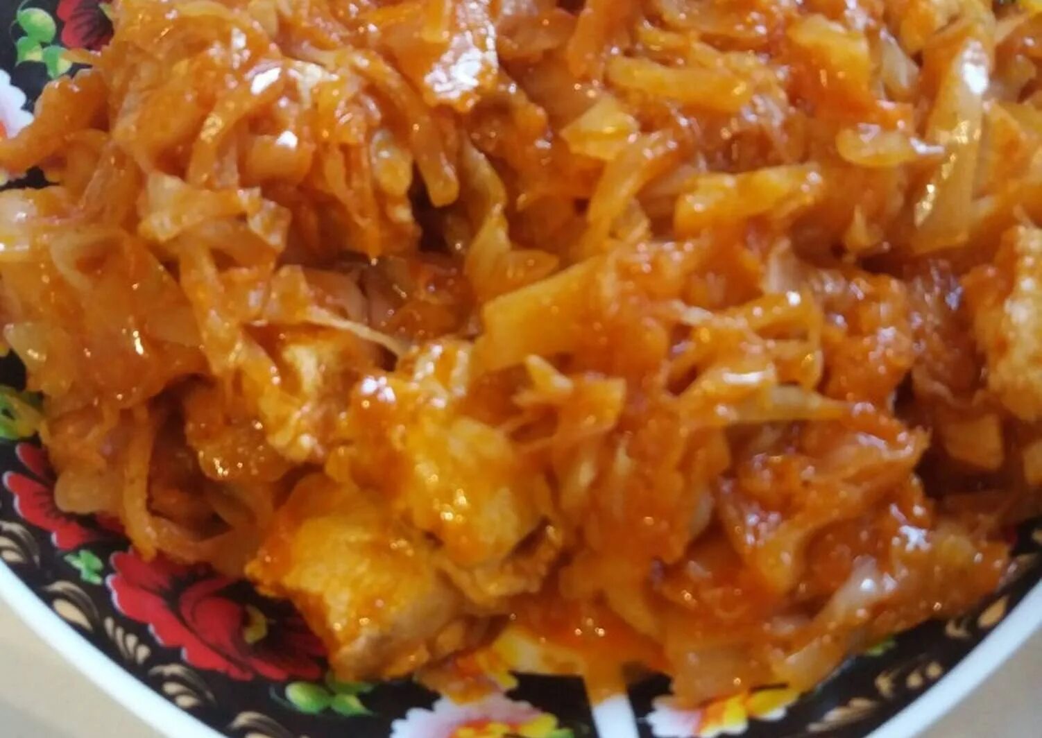 Капуста тушеная с курицей рецепт фото Тушеная капуста с курицей на сковороде пошаговый рецепт томатной пастой CoffMach
